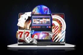 Pengguna Indonesia login ke akun ratuceme melalui browser ponsel Android dengan mudah